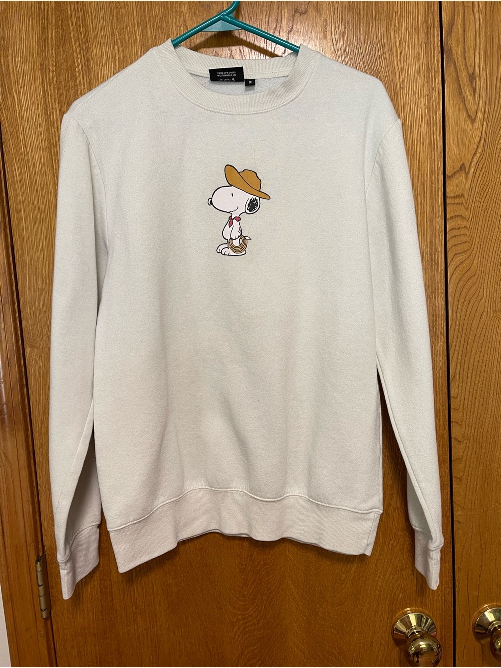 Peanuts White Crewneck Sweatshirt with Snoopy Cowboy